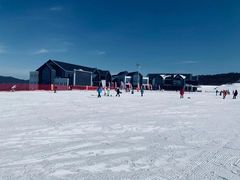 -鳌山滑雪度假区