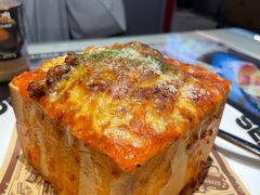 澳门厚切猪扒焗饭-開籠雀冰室(同和金铂店)