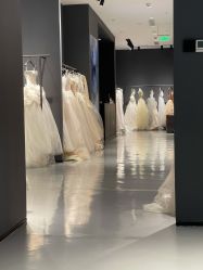 -Vera Wang婚纱礼服旗舰店