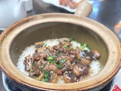 金牌黄鳝饭-红星光发煲仔饭(文海店)