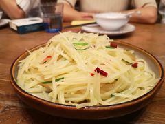 -爱啤精酿·民谣酒馆(滨江店)