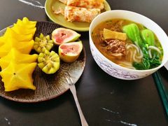 -乐禧母婴全自营月嫂(宝山店)