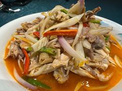 -乡村馕坑肉·烧烤·新疆菜·本地人更爱吃(阿勒泰首店)