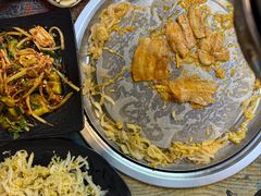 -牛牛牛酸菜煎肉店(望云寺路店)