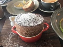 -ROAST coffee & eatery