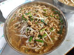 -正宗杨记普洱酸醋米线(总店)
