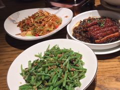 -爱碗亭·鲜炒湖南菜(壹城中心店)
