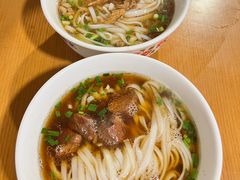 -矮子粉店1985·长沙米粉(湘春路店)