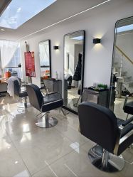 -ONE·男士国潮·美式渐变·理发馆·BARBER SHOP