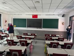 -上海市静安区教育学院附属学校(江宁校区)