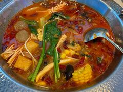 -鸡遇虾煲干锅火锅(小寨金莎店)