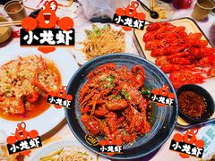 -肥肥虾庄·金牌油焖大虾(汉街SKP店)