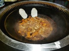 -地锅公社·现炒地锅鸡·地锅鱼·夜宵(罗锦路店)