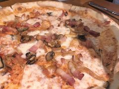 -JINNS锦时 steak&pizza(浸信会礼拜堂旧址店)