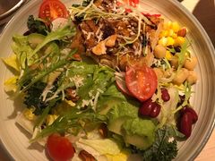 牛油果烤鸡沙律-卡朋西餐(悦汇城店)