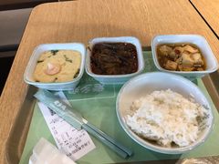 -老乡鸡(上海品尊国际中心店)