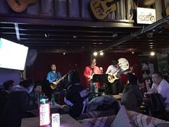 -南锣鼓巷吉他吧(鼓楼店)