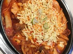 -三清洞摩西韩式年糕火锅(威高广场店)