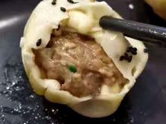-小杨生煎(金山百联购物中心3楼店)
