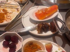 -黑金·寻焰自助百汇·烤肉·火锅(中街店)