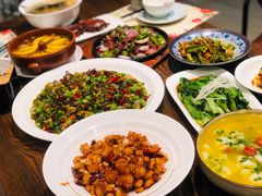 -舌尖上的食缘花园主题餐厅