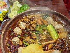 -沙胆彪炭炉牛杂煲(成都玉林店)