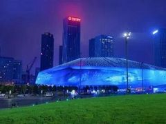 -东港音乐喷泉广场