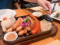 香肠拼盘-申德勒加油站餐厅(三里屯北小街店)