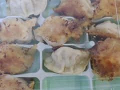 -周家大连水饺(美专校街店)