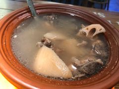 莲藕炖排骨-百年神厨·地道川菜(清江西路店)