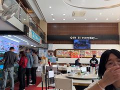 -覃记海鲜美食餐厅