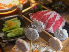 -湊湊火锅·茶憩(杭州湖滨银泰in77店)