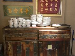 -粤港湾砂锅粥·宵夜(宝龙店)