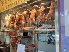 面包甜点陈列柜-圣罗兰叻沙茶餐厅(金峰路店)