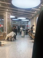 -PE SALON 