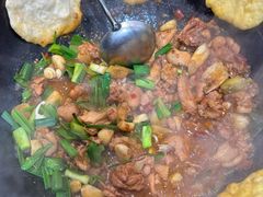 -鲁员外地锅鸡地锅鱼(古墩路店)