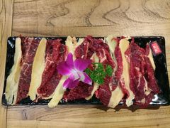 肥胼-牛村来人潮汕牛肉火锅(西单店)