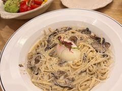 -秘密旅行Bonjour(黑金冠 江南西店)