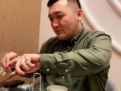 -斯普汇生蚝牛排馆(中骏世界城店)