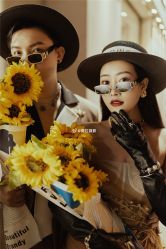 -至臻微拉婚纱摄影