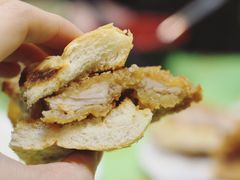 猪扒包-胜利茶餐室