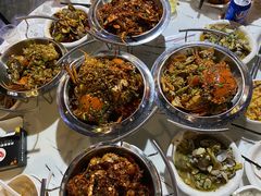 -凤凰路何眼镜香辣蟹(花果园店)