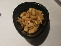 -铜锣湾·有麝自然香(渝北财富中心店)