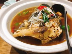 红烧鱼头拌饭-深巷家味馆.湖北头牌红烧鱼头拌饭(黄陂店)