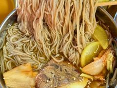 -叽叽扎扎烤肉场(生态城万达店)