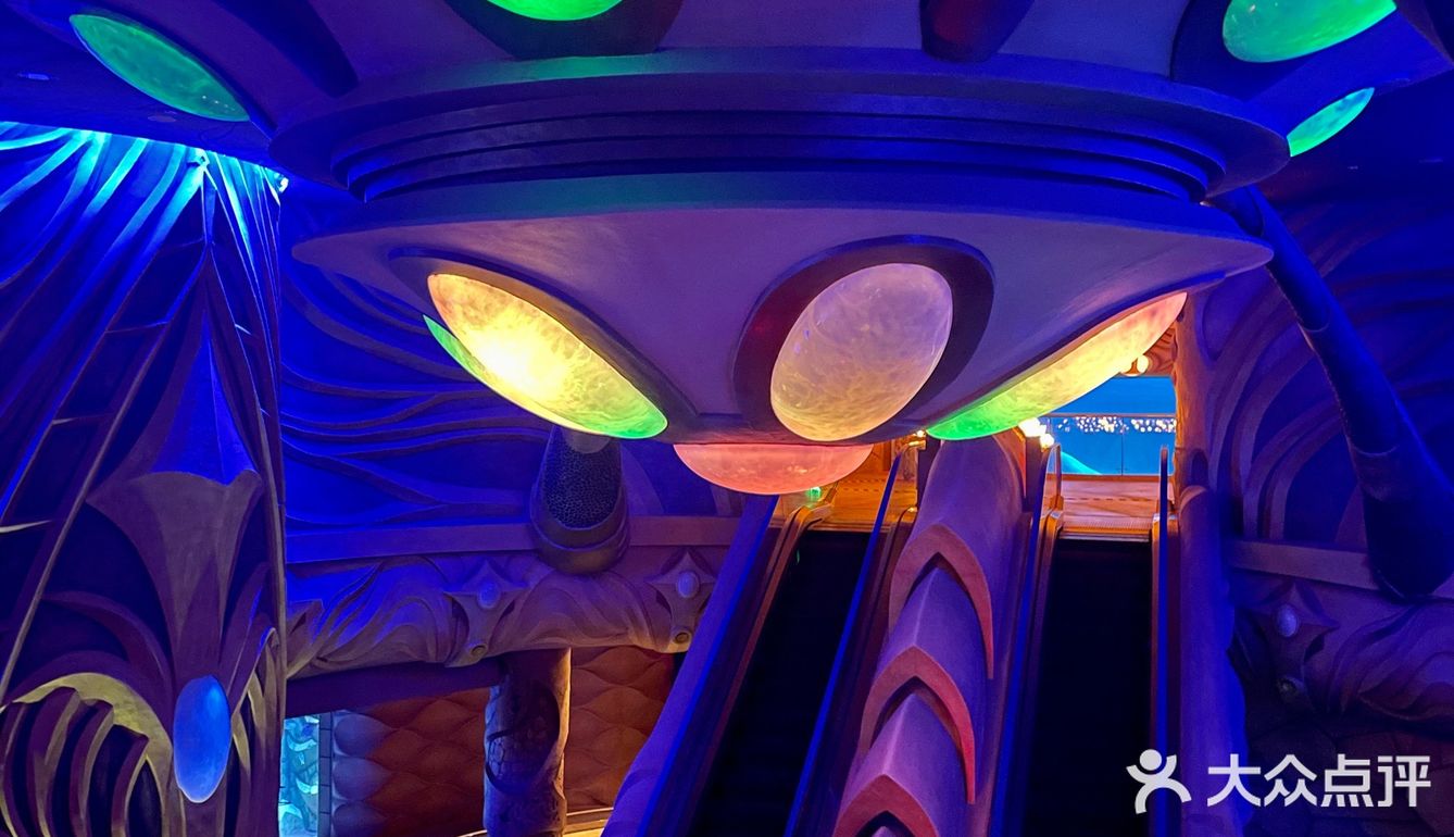 三亚沉浸式体验万圣节🎃失落的空间水族馆“深海尖叫夜