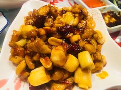 宫爆鸡腿肉-吉祥春饼·烤鸭(国贸店)