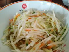 青瓜丝色拉-越南牛肉河粉餐厅(书院巷店)
