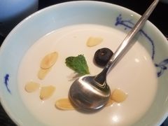 杏仁豆腐-苏帮袁Sue Cuisine(将台店)