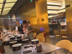 -钱小奴海鲜自助黑金店(杭州滨江龙湖店)